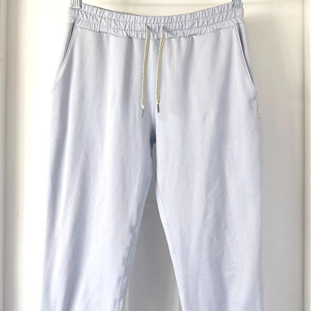 Vuori Women's Performance Jogger in Light Cloud Heather Size Small - Picture 5 of 8